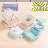 lunch box with spoon