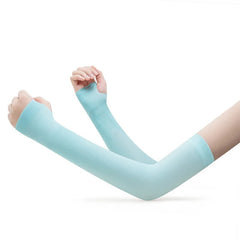 BreezeShield™ - The Unisexc UV Cooling Arm Sleeves (Thumb-Hole)