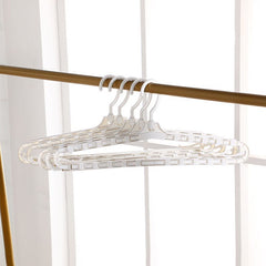 Anti-Slip Hanger